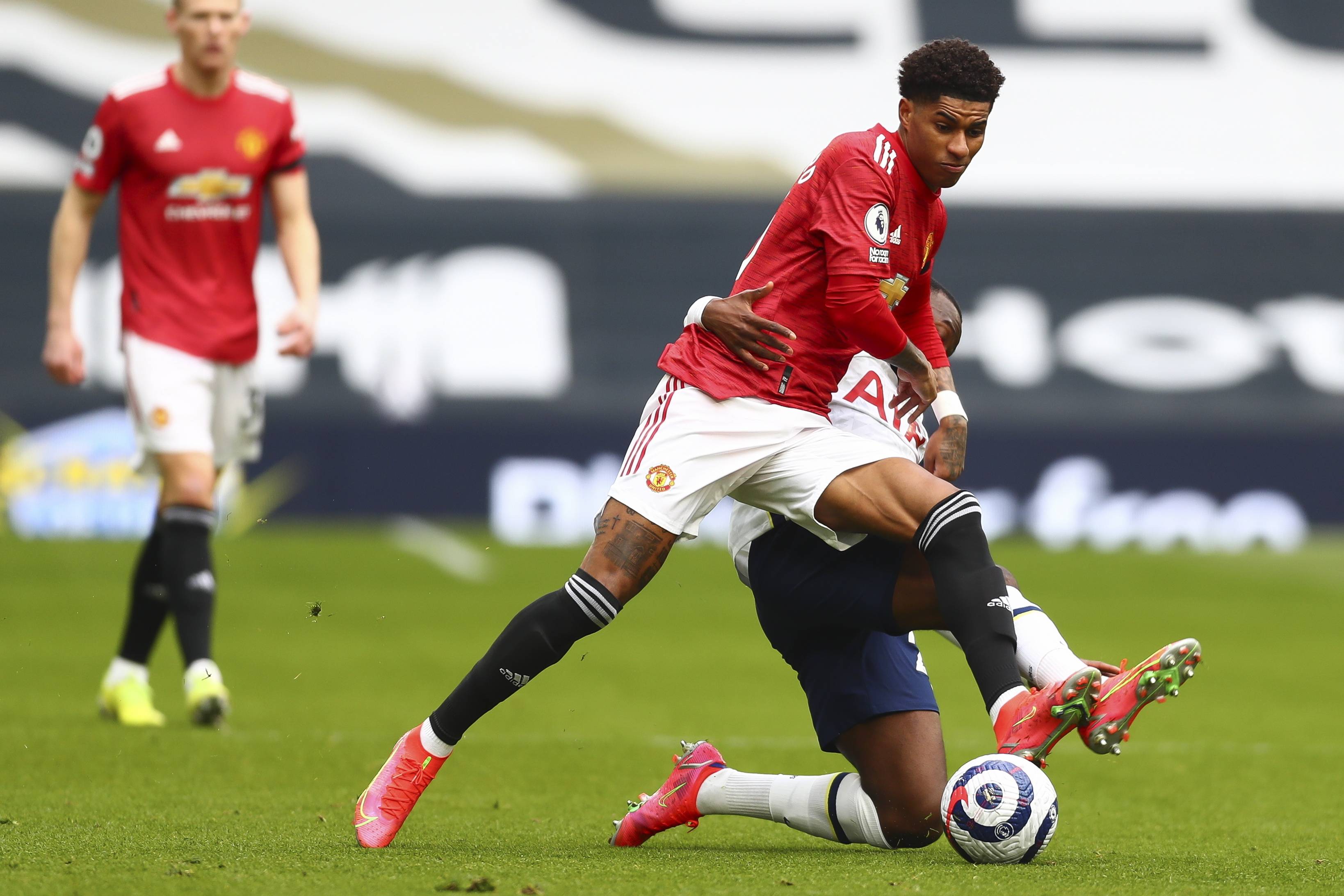 并且转身关 并且转身关